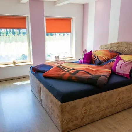 Ferienhaus Geli 5 * كروزلين