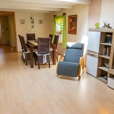 بيت للعطل Ferienhaus Geli 5 كروزلين