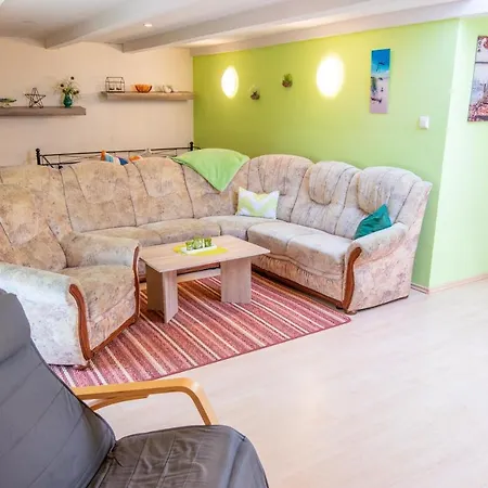 Ferienhaus Geli 5 بيت للعطل